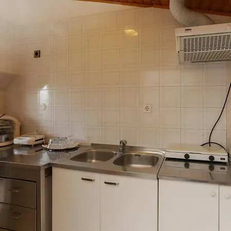 Lapad View - Duplex Economy Two Bedroom With Terrace 두브로브니크